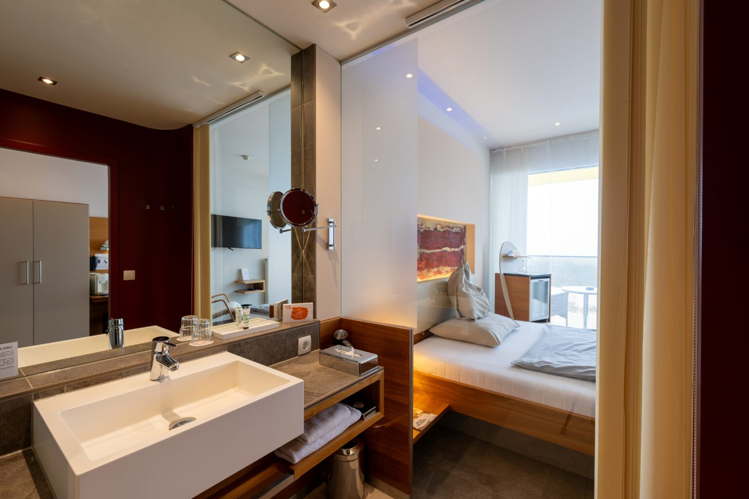 AVIVA Room Details – MehrBlick, Sky & Suite (from €158)